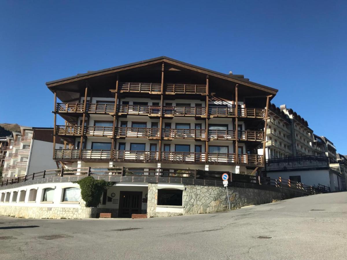 Nido Di Cloe Apartment Colle Colle Sestriere Екстериор снимка